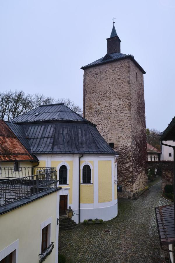 Wirtshaus Im Schloss Fuersteneck Fursteneck Exterior foto